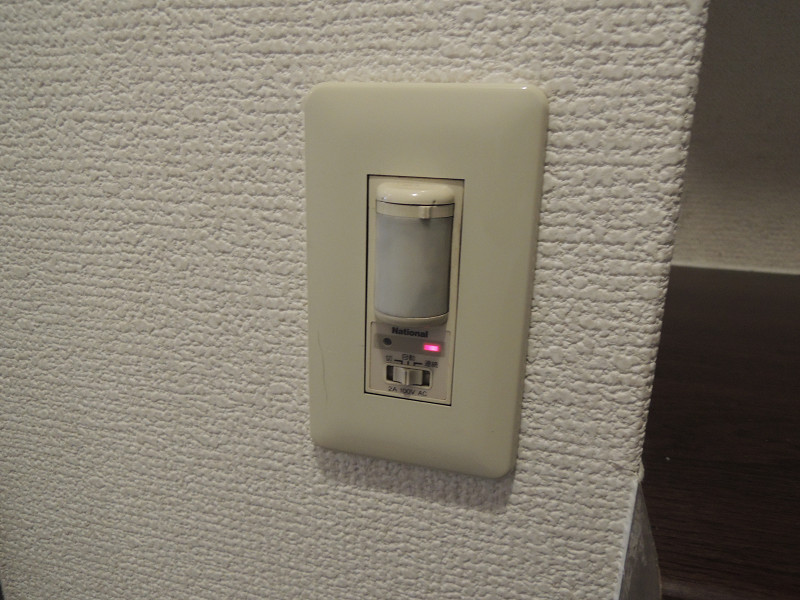 その他設備　玄関オートライト