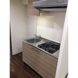 キッチン　同物件別部屋写真