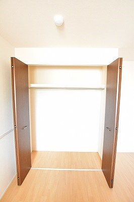 収納　クローゼット