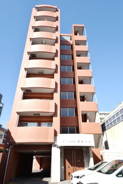 建物外観　しっかりとした造りの建物です