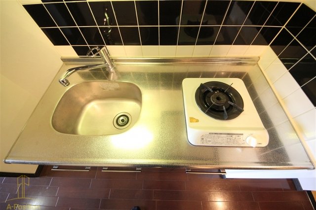 キッチン　ライジングコート梅田サンライズ