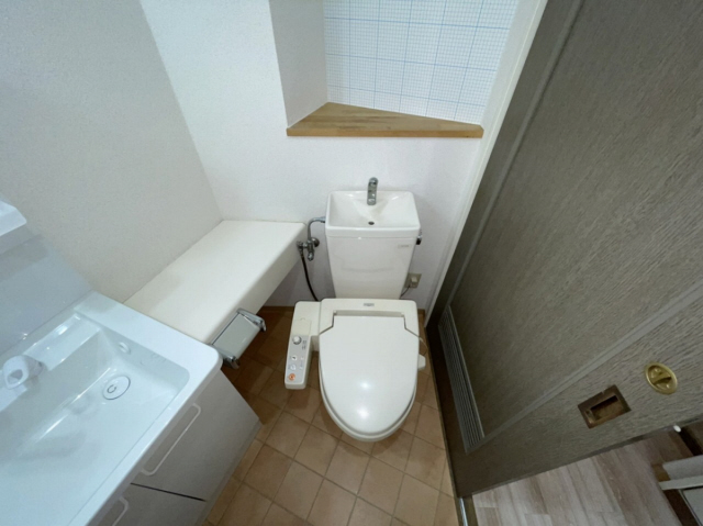 トイレ　ウォシュレット