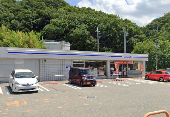 コンビニ　ローソン 宝塚中筋山手五丁目店（コンビニ）まで512m
