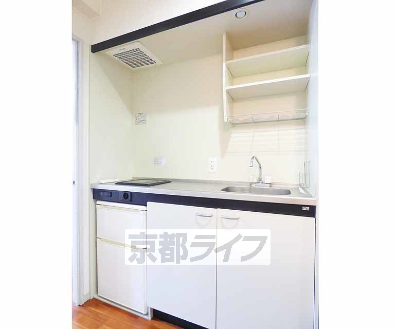 キッチン　まな板スペースのあるキッチン