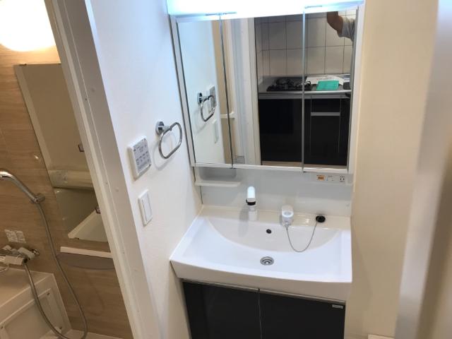 洗面設備　洗髪洗面化粧台（イメージ）