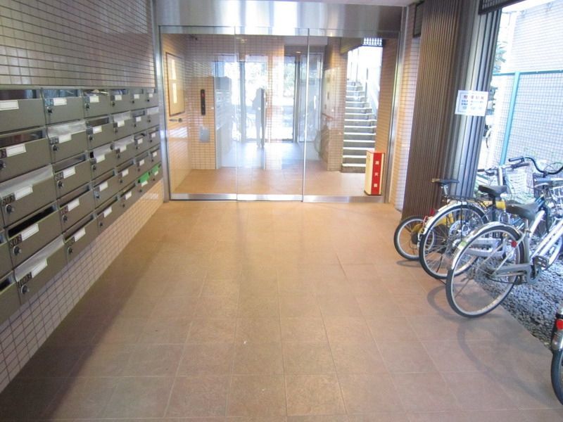 エントランス　共有部分