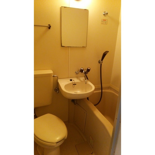 バス・シャワールーム　ユニットバス