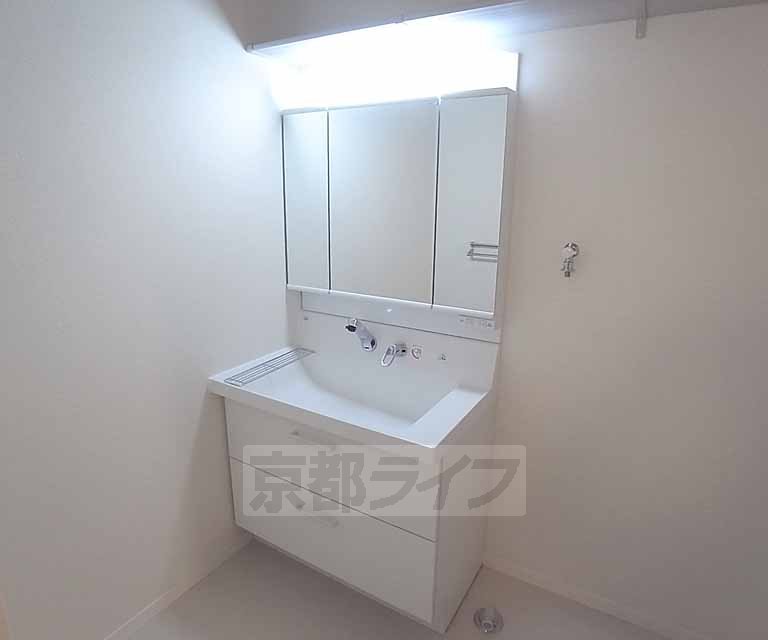 洗面設備　大きめサイズで使いやすいです