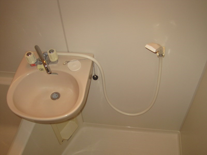 洗面設備　同型タイプ