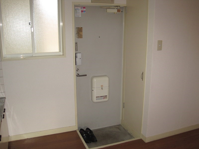 玄関　同型タイプ