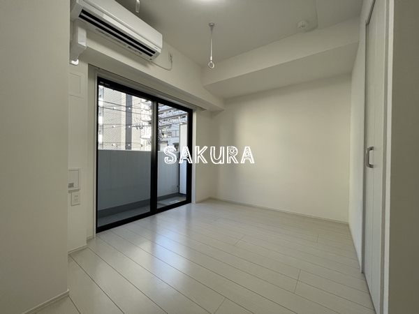 居室・リビング　開放感のあるゆったりとしたお部屋です♪