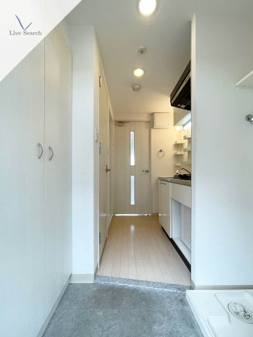 玄関　明るい玄関です