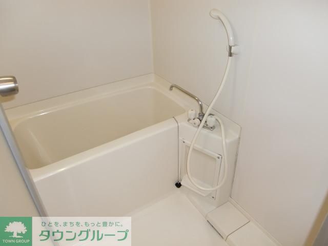 バス・シャワールーム　コンパクトなバスルーム