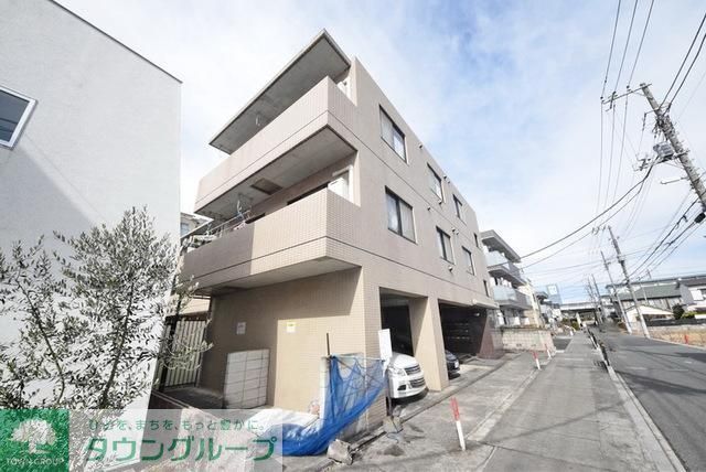 建物外観　本八幡駅徒歩７分です