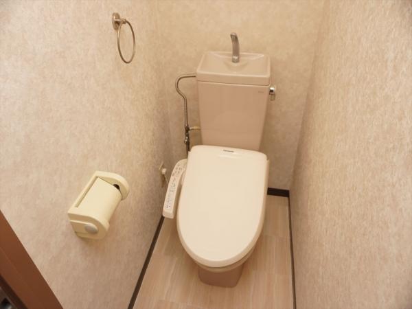 トイレ　トイレ