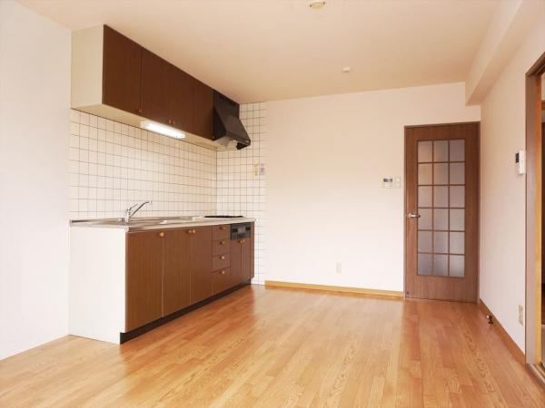 居室・リビング　内装