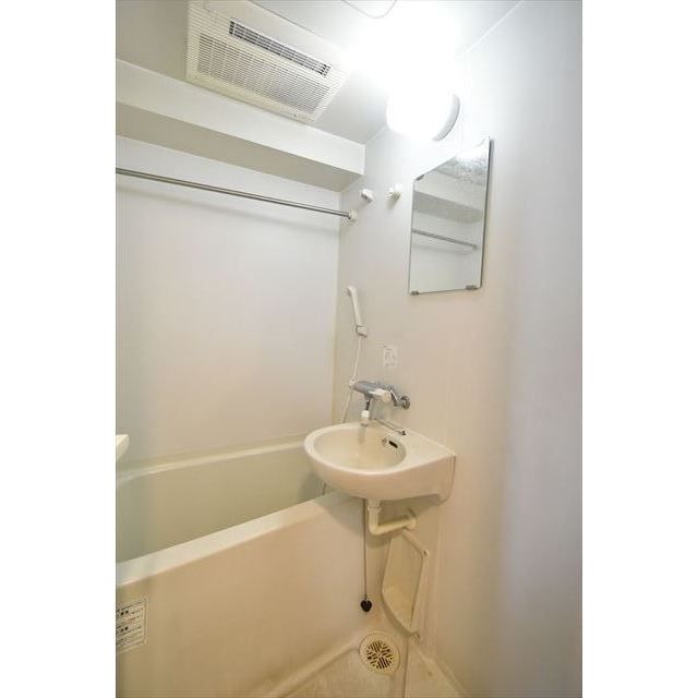 洗面設備　ヴェルト板橋　　板橋区板橋2