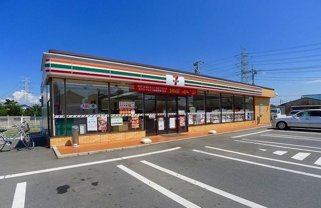 コンビニ　セブンイレブン（コンビニ）まで1200m