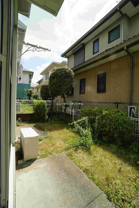 バルコニー　専用庭です