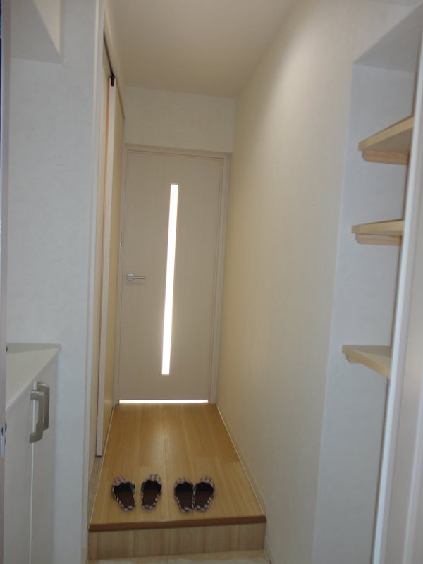 玄関　室内反転タイプ