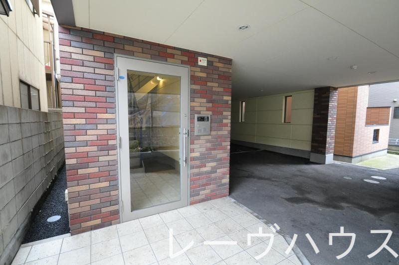 エントランス　エントランス