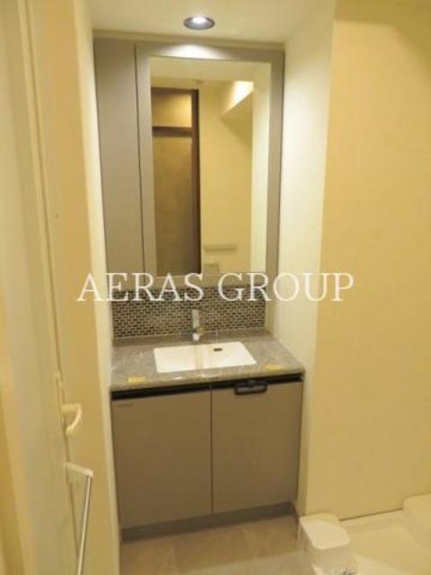 洗面設備　別部屋同仕様タイプ