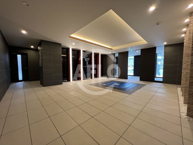 ロビー　セオリー大阪パーチェ　ロビー