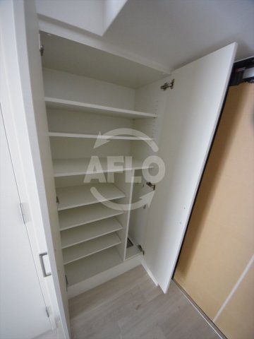 収納　セオリー大阪パーチェ　シューズボックス