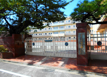 中学校　私立八雲学園中学校（中学校）まで1254m