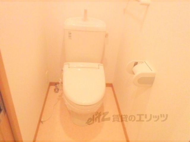 トイレ　広い快適空間を演出