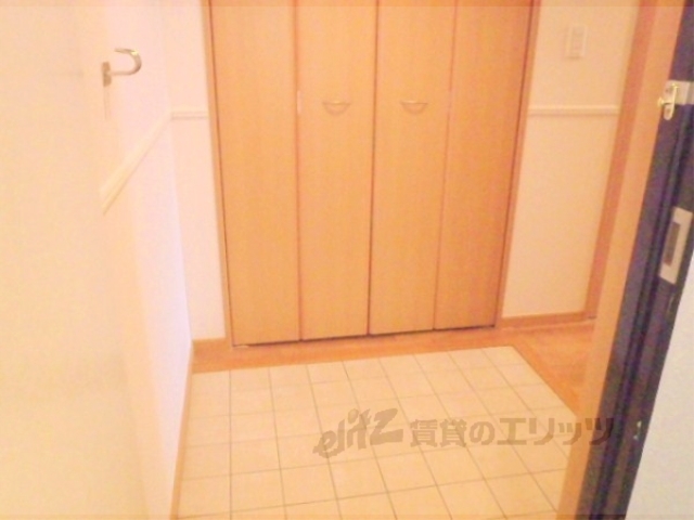 玄関　豪華目エントランス