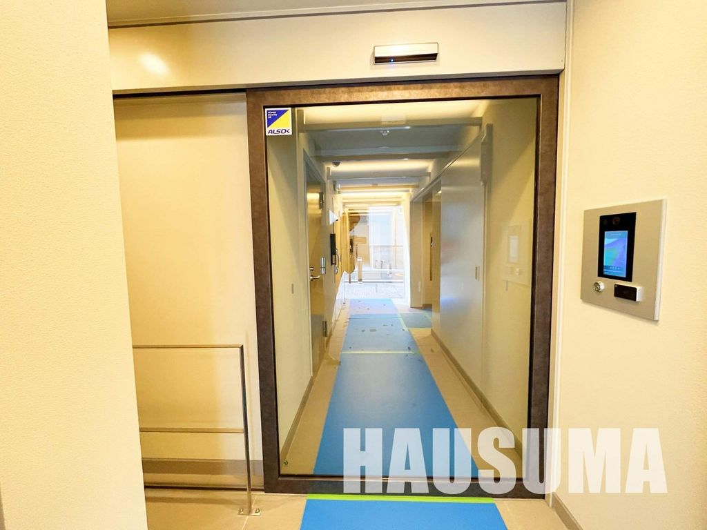 セキュリティ　エントランス