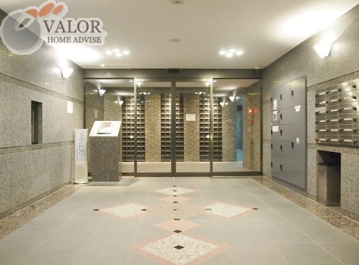 エントランス　エントランス