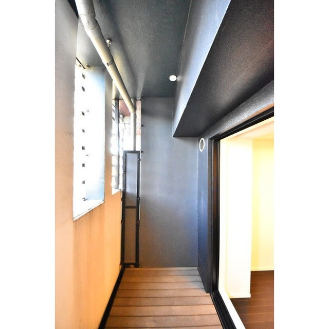 バルコニー　バルコニー