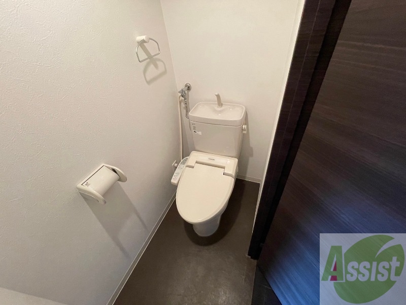 トイレ　トイレです。ウォシュレット付を探している方、おすすめです。