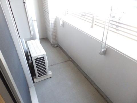 バルコニー　ベランダ