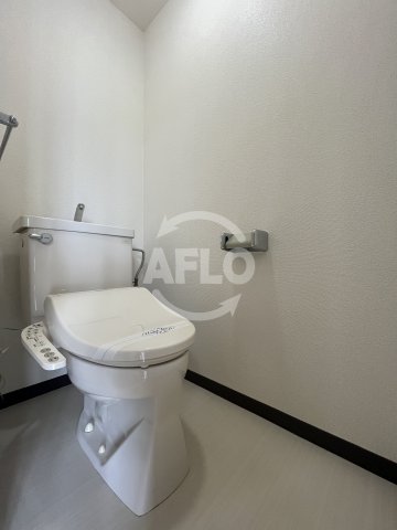 トイレ　C-WING　トイレ