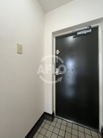 玄関　C-WING　玄関