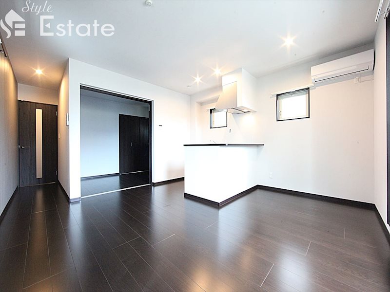 居室・リビング　内装