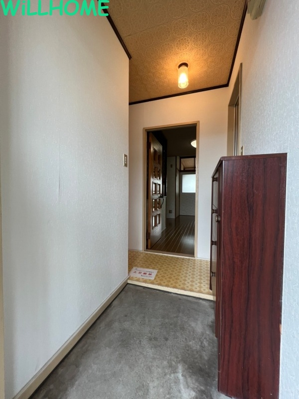 南海加太線 中松江駅 徒歩5分 3階建 築43年の玄関写真
