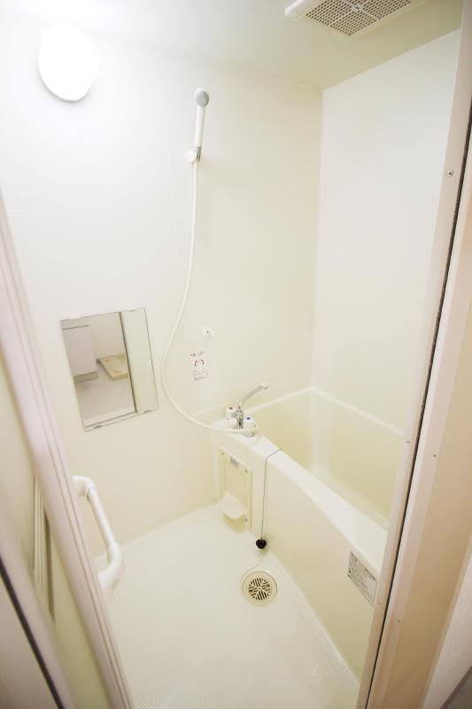 バス・シャワールーム　バス