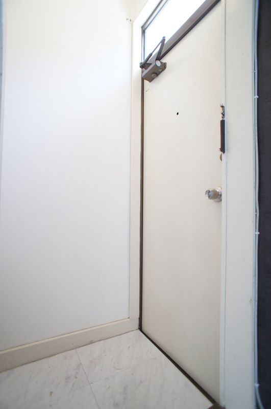 玄関　別部屋参考写真