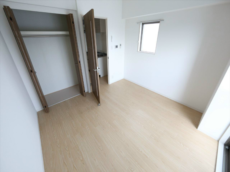 居室・リビング　洋室7帖　クローゼット　インターネット無料