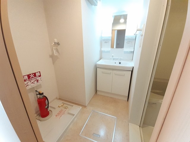 洗面設備　独立洗面化粧台付き☆