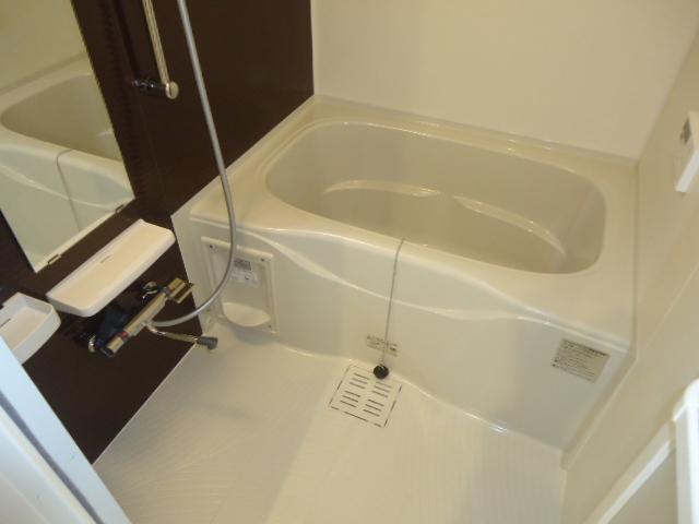 バス・シャワールーム　バス（イメージ）