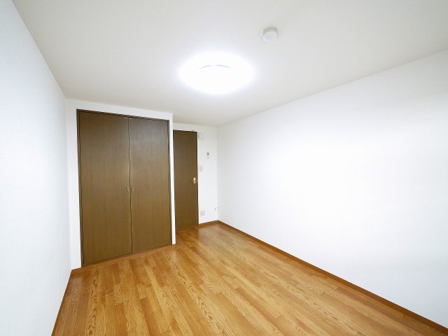 その他部屋・スペース　明るい洋室です。