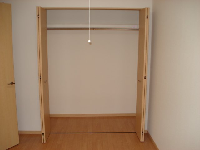 収納　収納（イメージ）