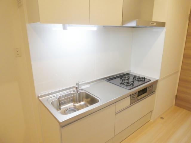 キッチン　同タイプのお部屋になります。