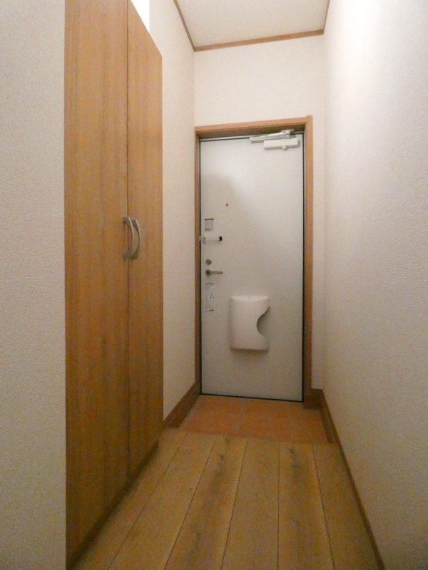 玄関　図面と現状に相違がある場合には現状を優先