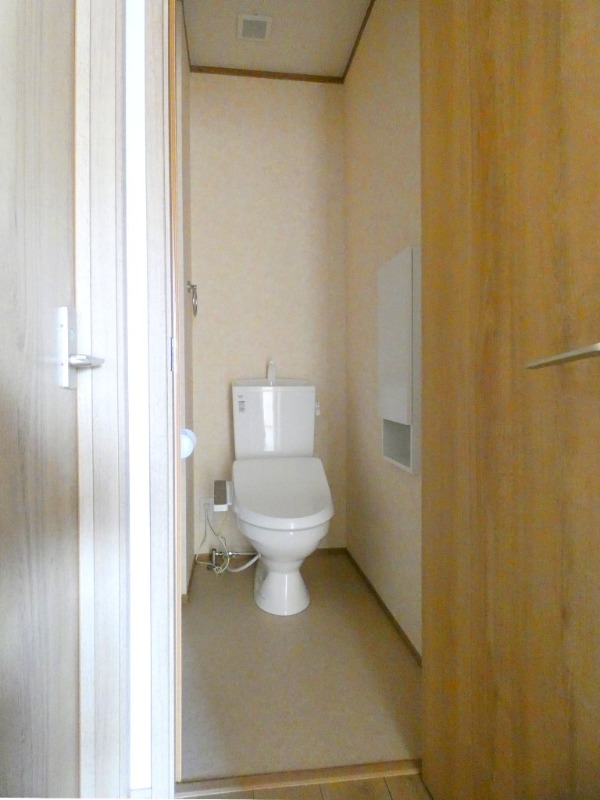 トイレ　図面と現状に相違がある場合には現状を優先